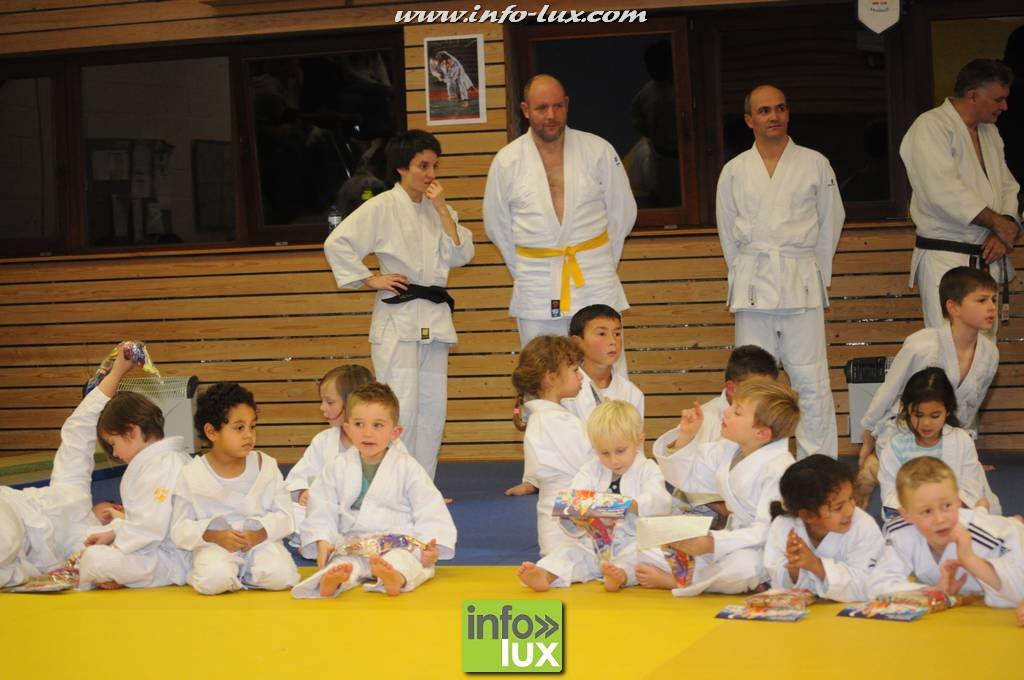 images/stories/PHOTOSREP/2016decembre/nicolasjudo/Judo182