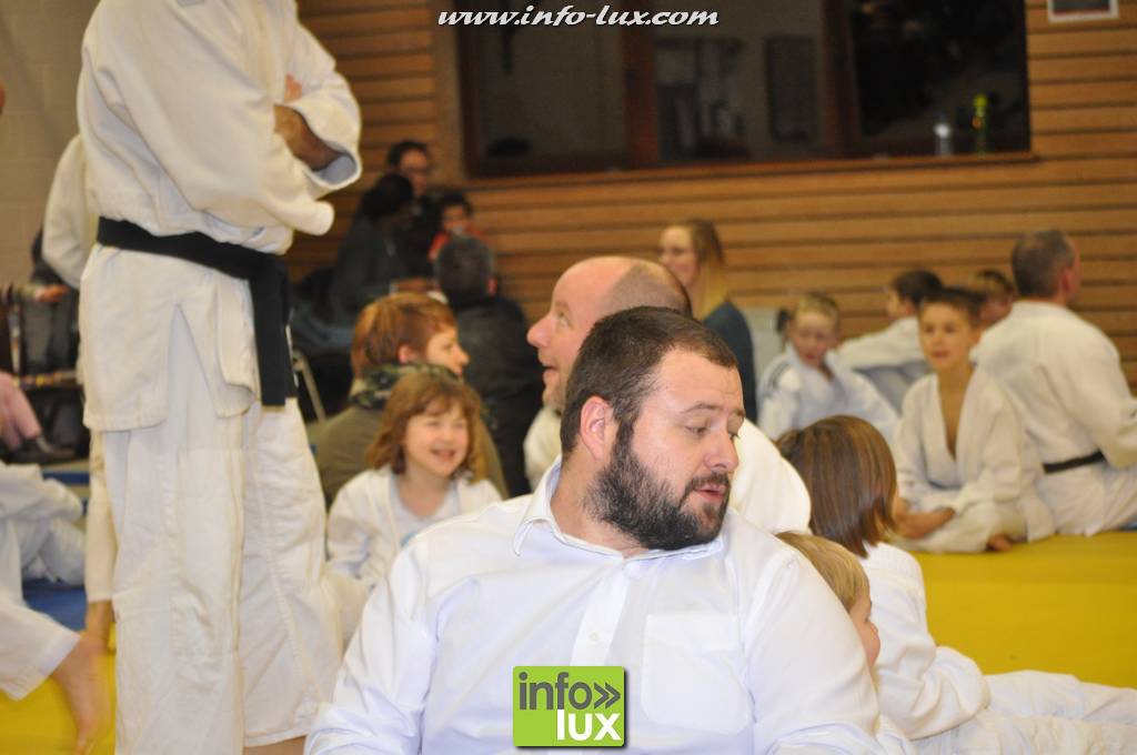 images/stories/PHOTOSREP/2016decembre/nicolasjudo/Judo199