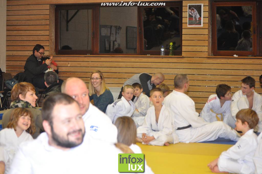 images/stories/PHOTOSREP/2016decembre/nicolasjudo/Judo203