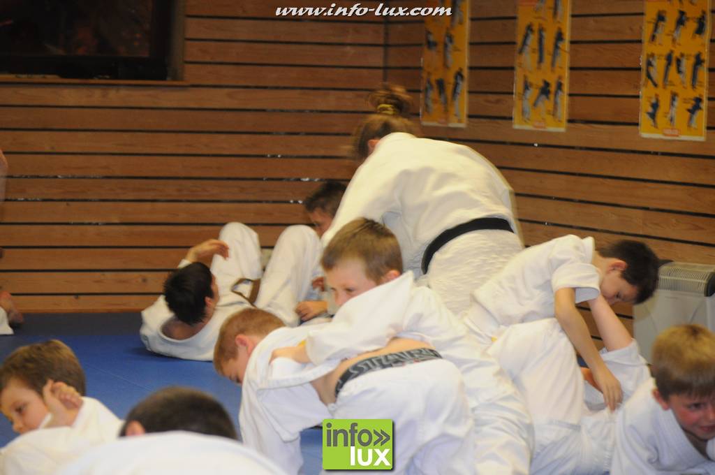images/stories/PHOTOSREP/2016decembre/nicolasjudo/Judo212