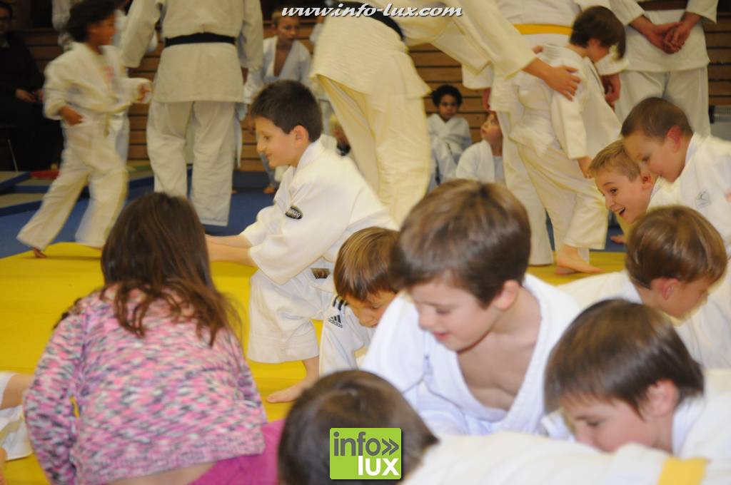 images/stories/PHOTOSREP/2016decembre/nicolasjudo/Judo244