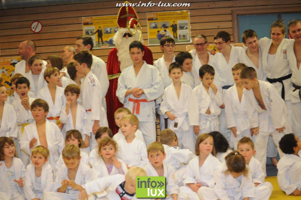 images/stories/PHOTOSREP/2016decembre/nicolasjudo/Judo250