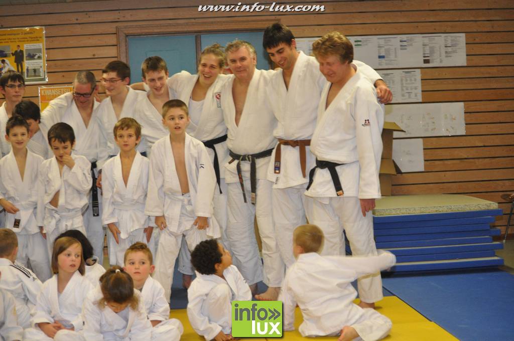 images/stories/PHOTOSREP/2016decembre/nicolasjudo/Judo251