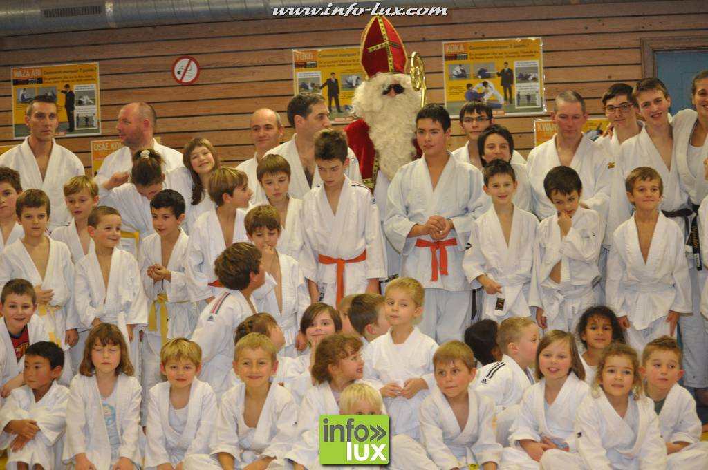 images/stories/PHOTOSREP/2016decembre/nicolasjudo/Judo253