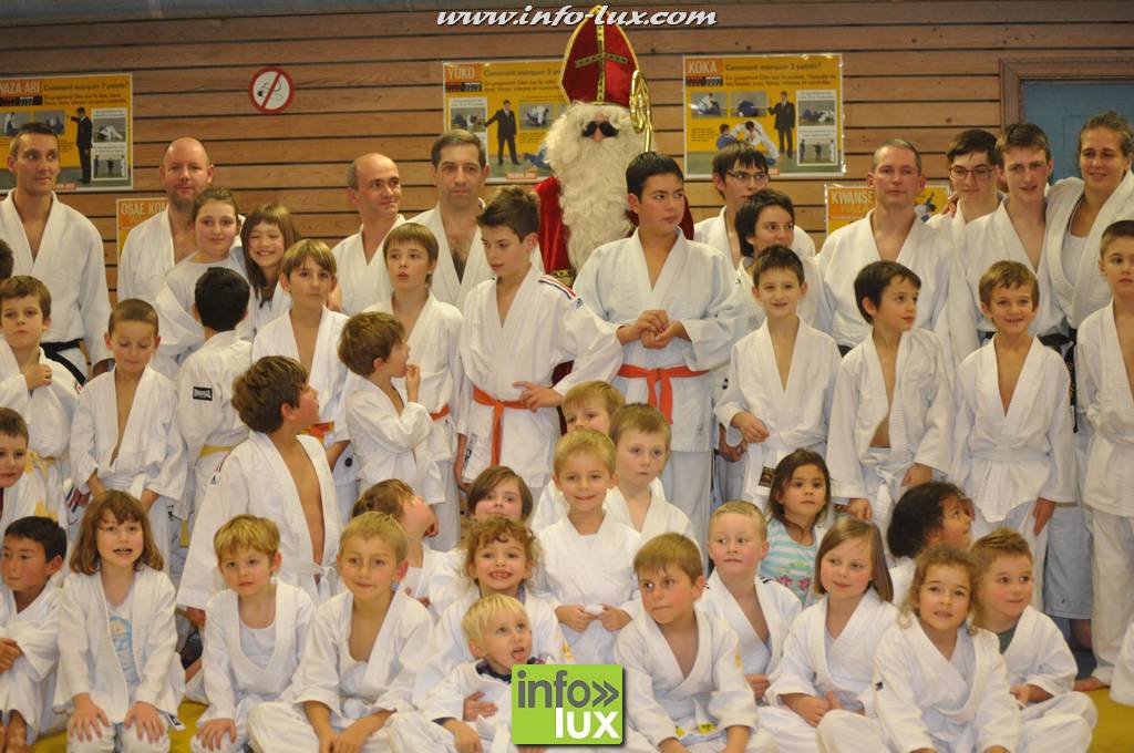 images/stories/PHOTOSREP/2016decembre/nicolasjudo/Judo255
