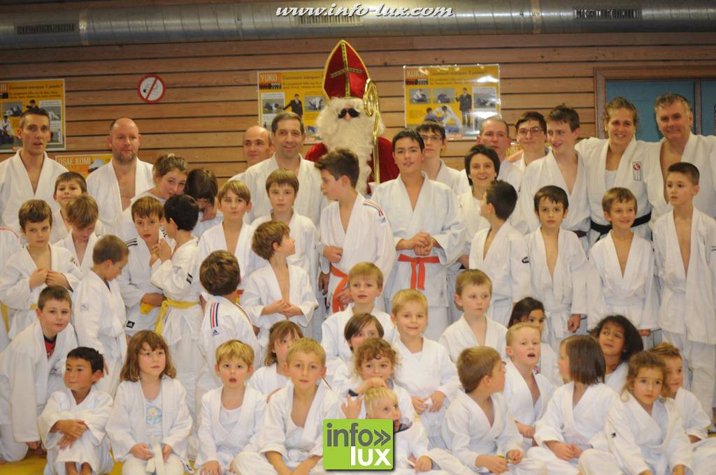 images/stories/PHOTOSREP/2016decembre/nicolasjudo/Judo256