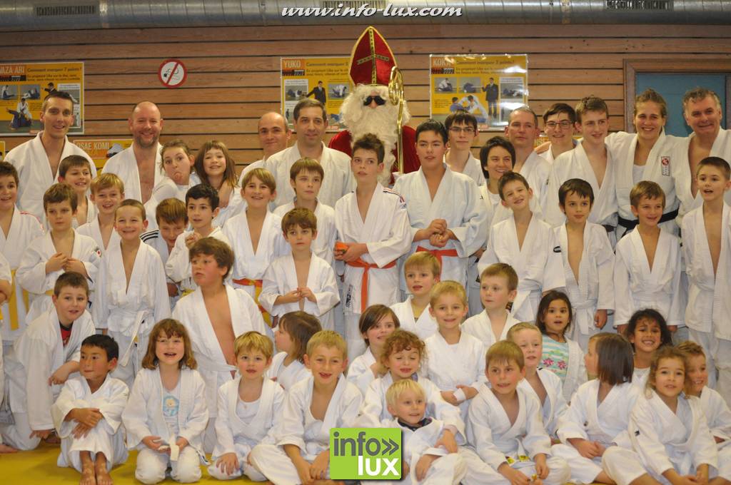 images/stories/PHOTOSREP/2016decembre/nicolasjudo/Judo257
