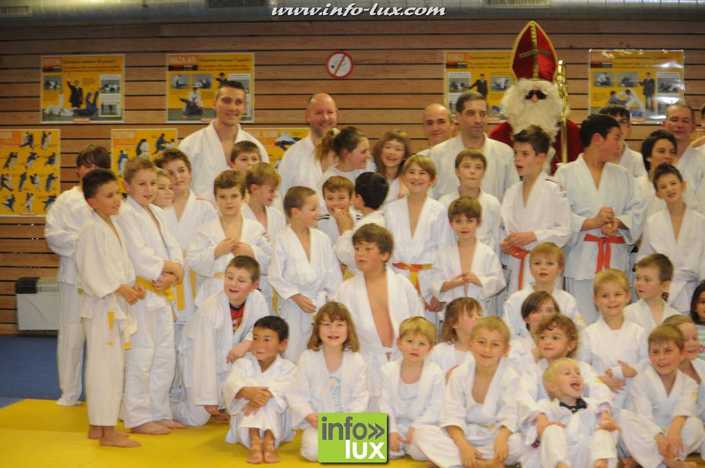 images/stories/PHOTOSREP/2016decembre/nicolasjudo/Judo260