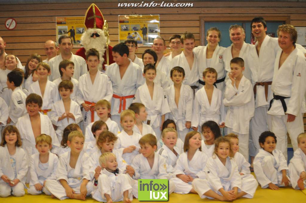 images/stories/PHOTOSREP/2016decembre/nicolasjudo/Judo263