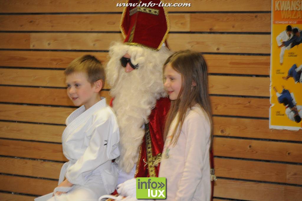 images/stories/PHOTOSREP/2016decembre/nicolasjudo/Judo268