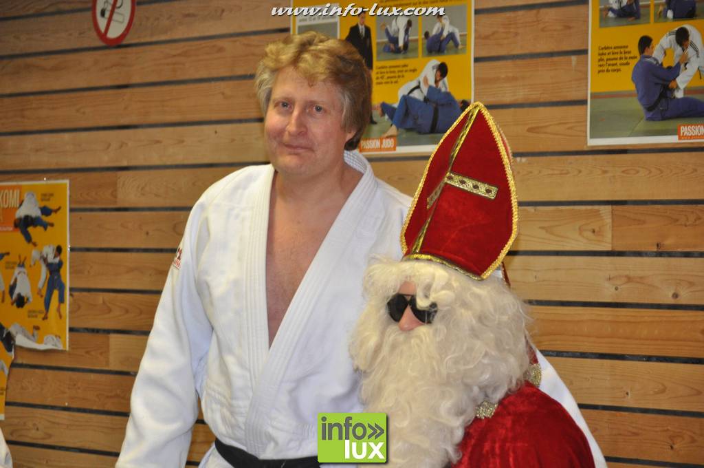images/stories/PHOTOSREP/2016decembre/nicolasjudo/Judo295
