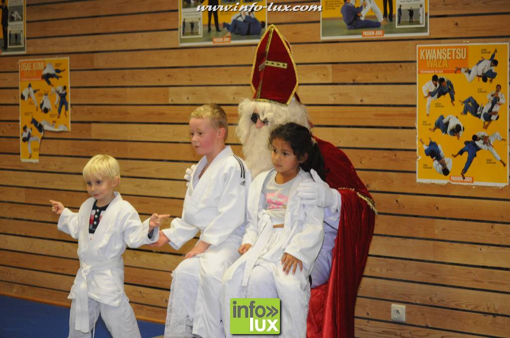 images/stories/PHOTOSREP/2016decembre/nicolasjudo/Judo298