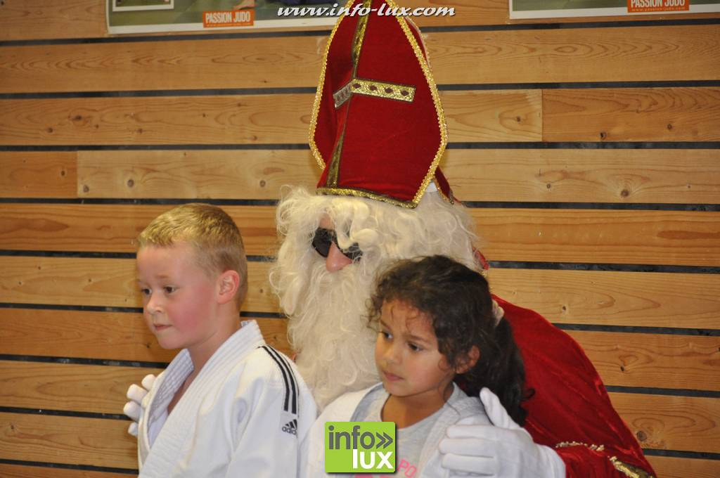 images/stories/PHOTOSREP/2016decembre/nicolasjudo/Judo299