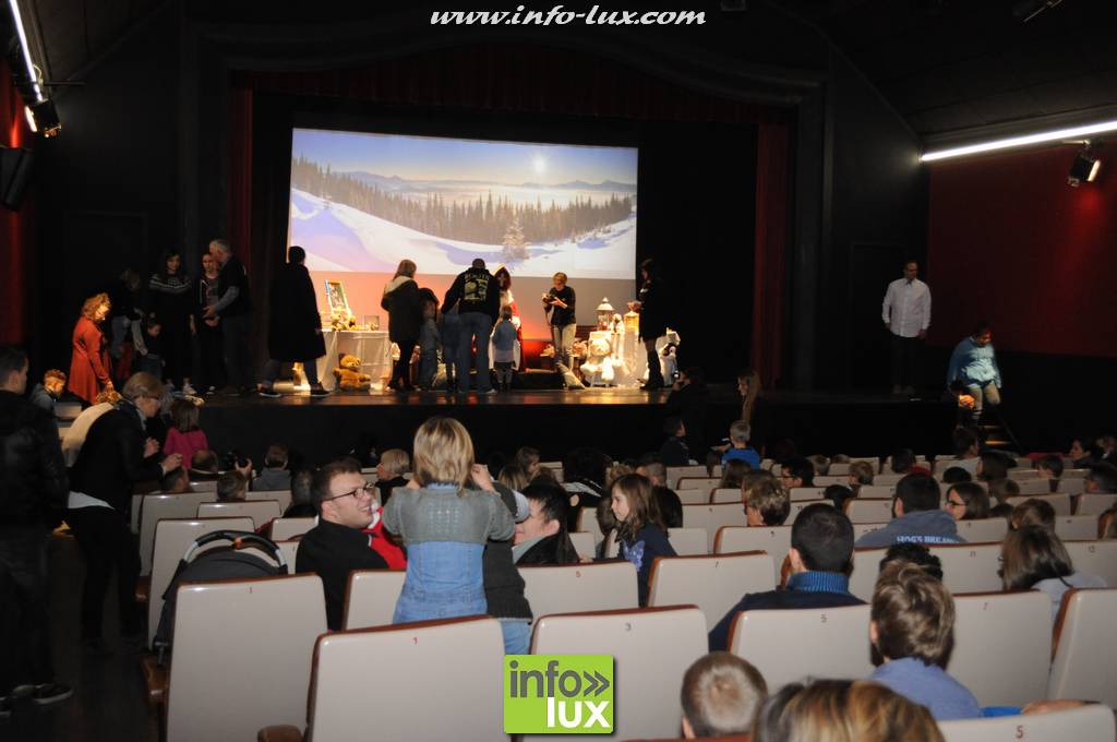 images/stories/PHOTOSREP/2016decembre/nicolasfoyer/Noel026