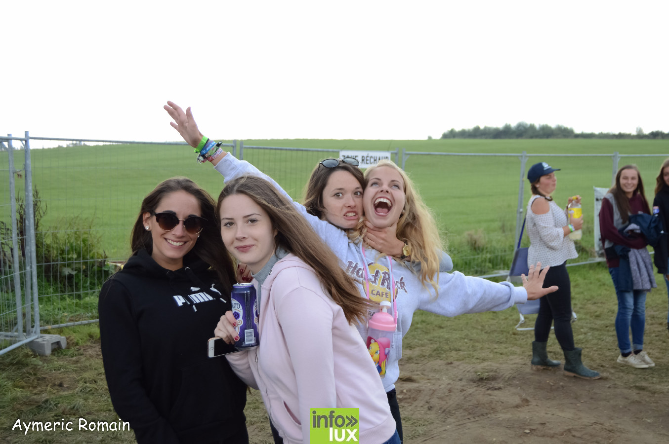 //media/jw_sigpro/users/0000002307/Vos photos wardin 2017/DSC_0047