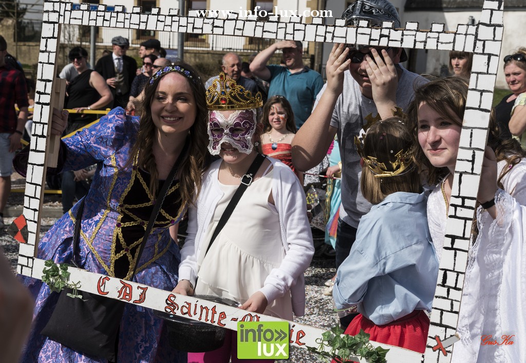//media/jw_sigpro/users/0000002677/Carnaval de Bellefontaine/Carnaval_Bl_Ftn_080418-142