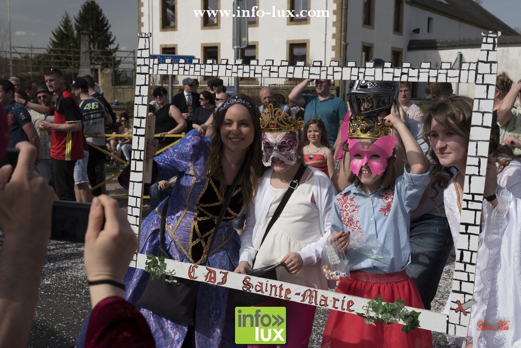 //media/jw_sigpro/users/0000002677/Carnaval de Bellefontaine/Carnaval_Bl_Ftn_080418-143