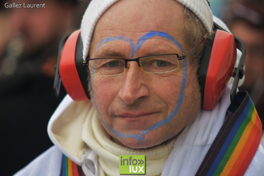 //media/jw_sigpro/users/0000001062/intro habay/carnaval031