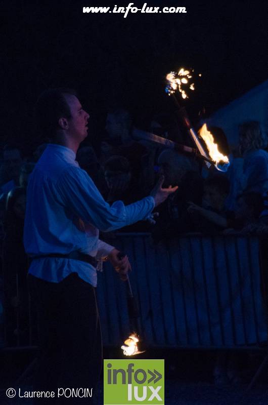 //media/jw_sigpro/users/0000002529/grandfeuvance2018/grandfeu0010