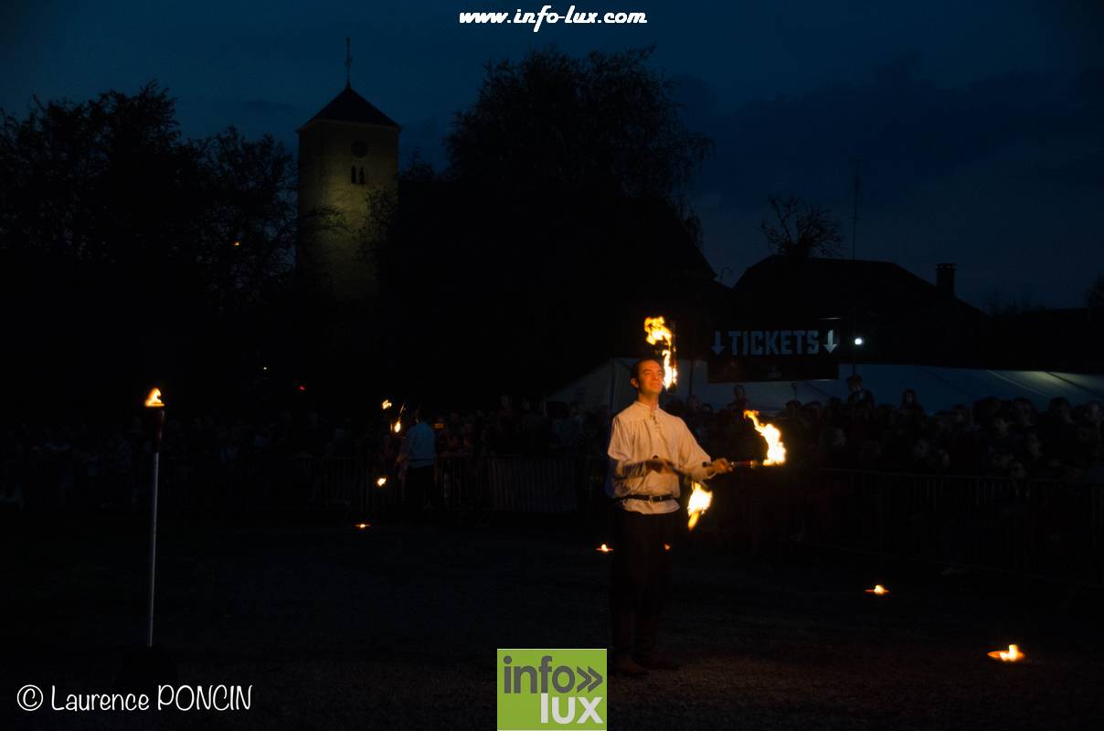 //media/jw_sigpro/users/0000002529/grandfeuvance2018/grandfeu0011
