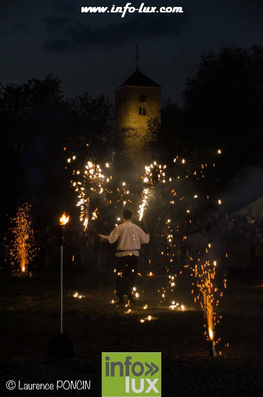 //media/jw_sigpro/users/0000002529/grandfeuvance2018/grandfeu0019