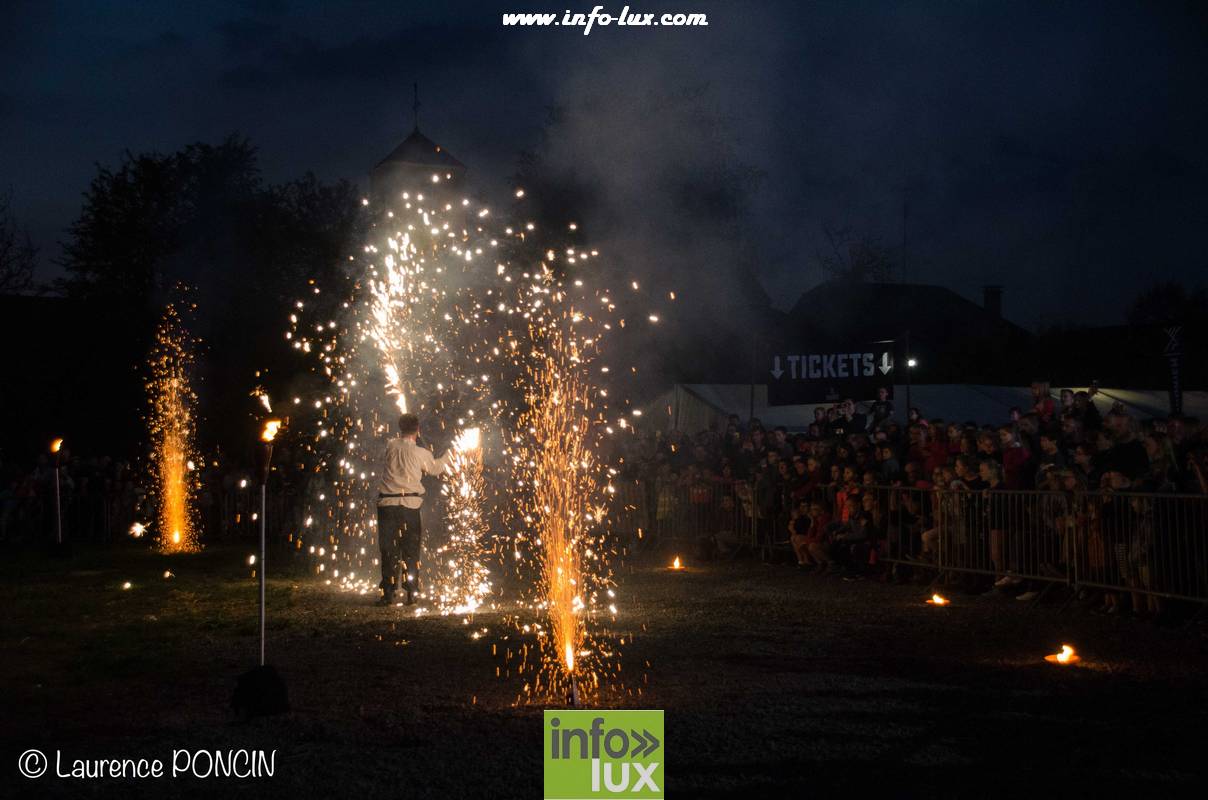 //media/jw_sigpro/users/0000002529/grandfeuvance2018/grandfeu0021