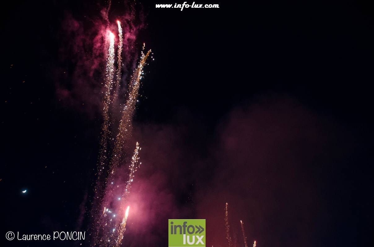 //media/jw_sigpro/users/0000002529/grandfeuvance2018/grandfeu0029