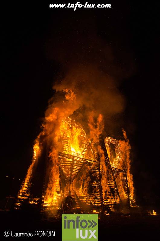 //media/jw_sigpro/users/0000002529/grandfeuvance2018/grandfeu0063