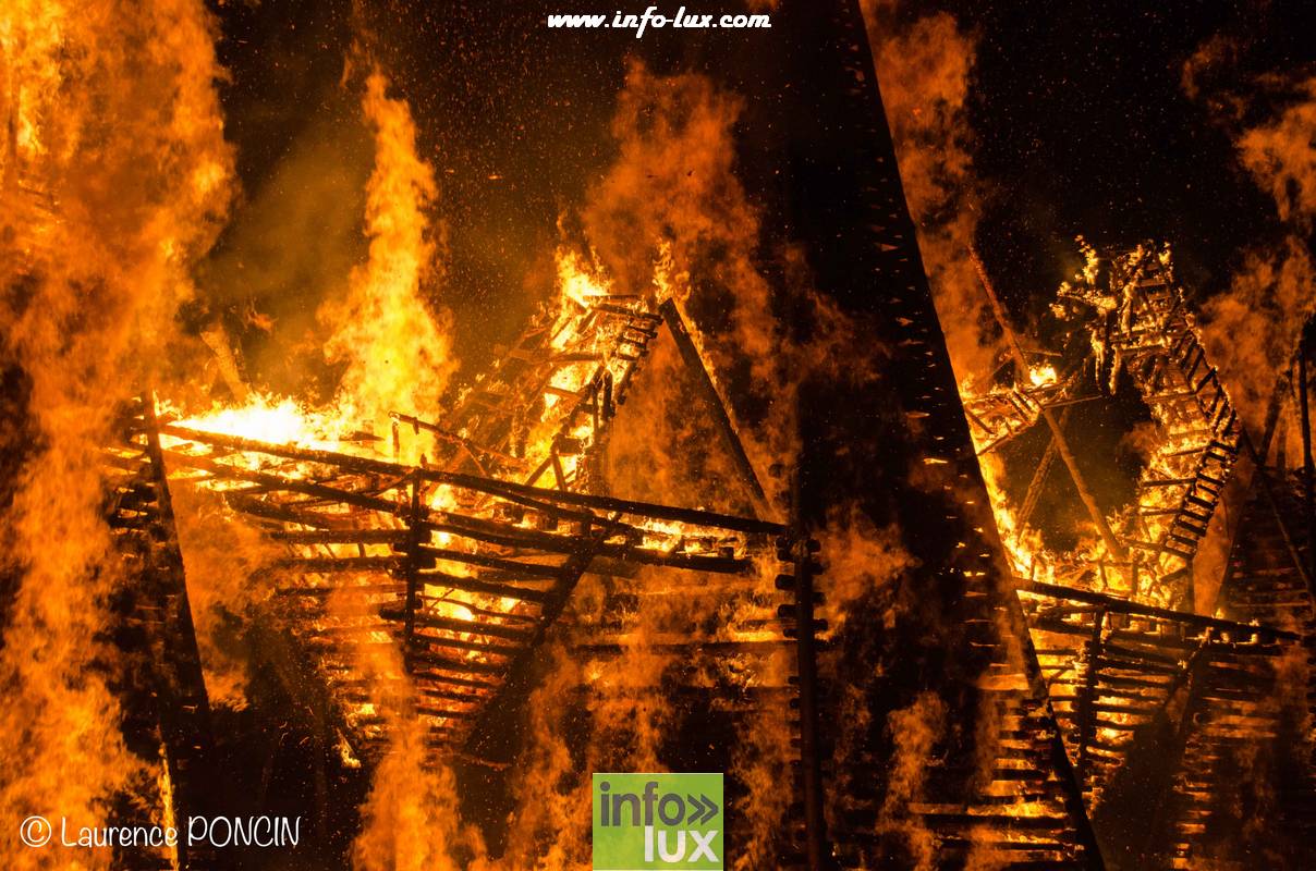 //media/jw_sigpro/users/0000002529/grandfeuvance2018/grandfeu0070