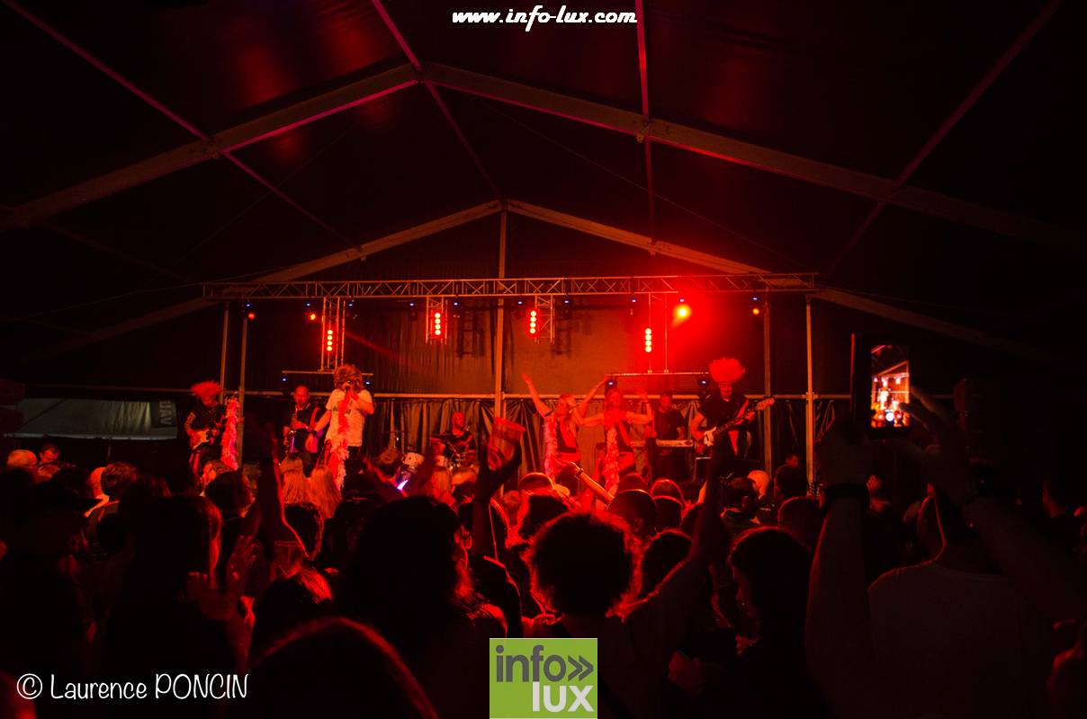 //media/jw_sigpro/users/0000002529/grandfeuvance2018/grandfeu0086