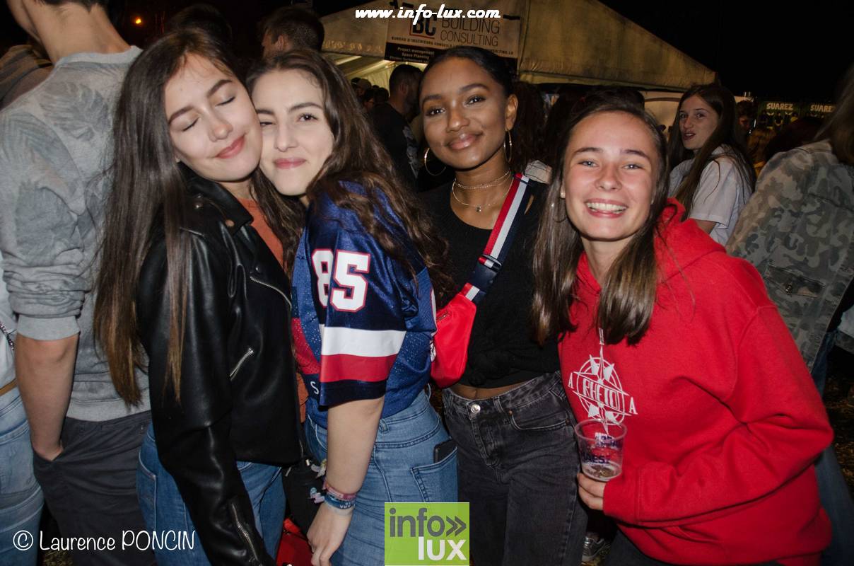 //media/jw_sigpro/users/0000002529/grandfeuvance2018/grandfeu0117