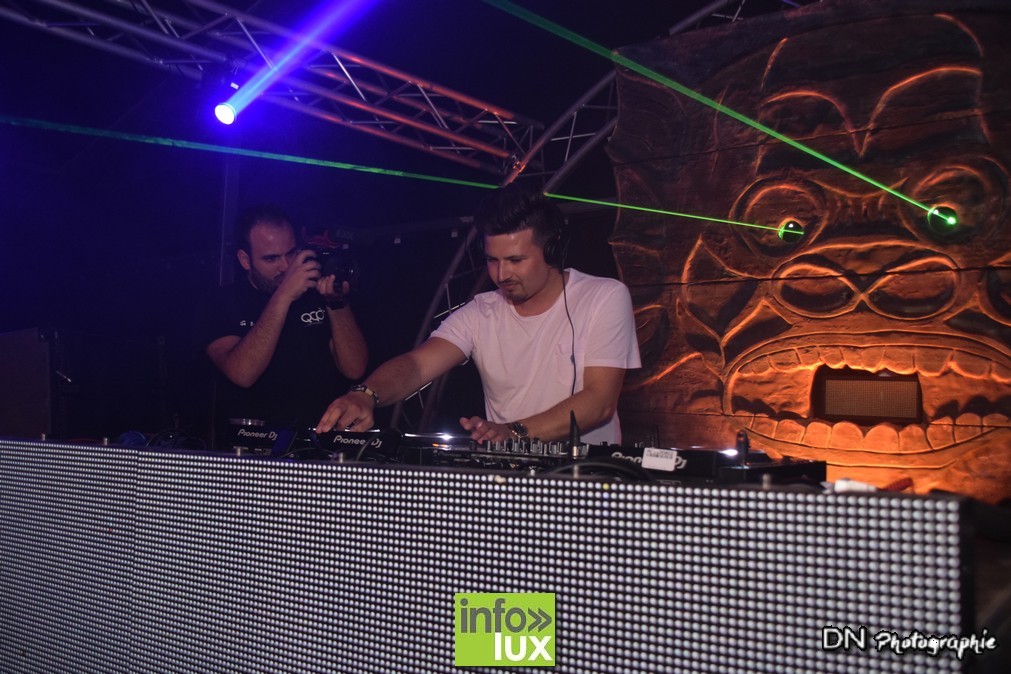 //media/jw_sigpro/users/0000002463/allure libre florenville/image00266