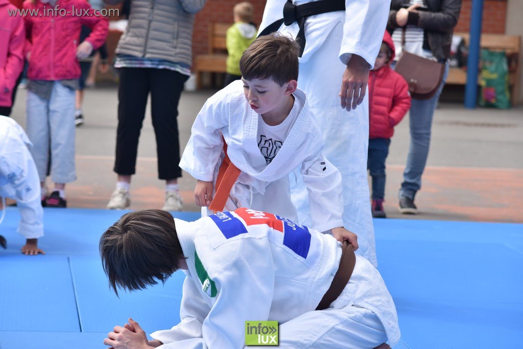 images/2048Habayjudostbenoit/judo0050