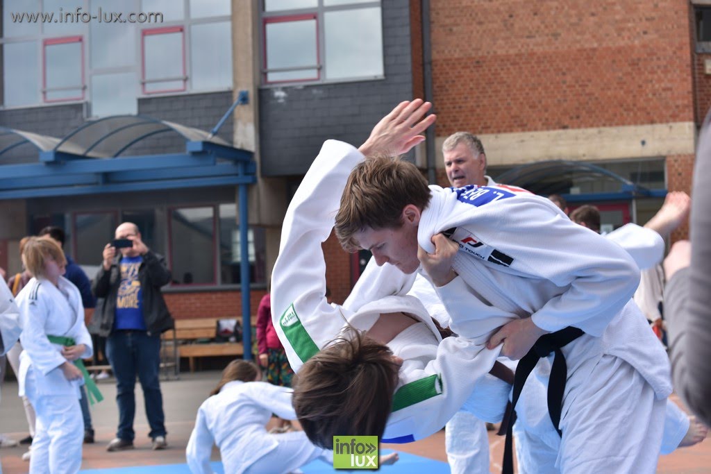images/2048Habayjudostbenoit/judo0133