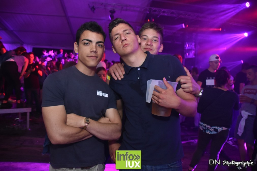 //media/jw_sigpro/users/0000002463/Cochon grille Izel/image00202