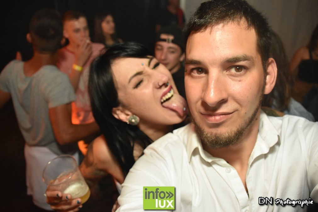 //media/jw_sigpro/users/0000002463/Cochon grille Izel/image00208