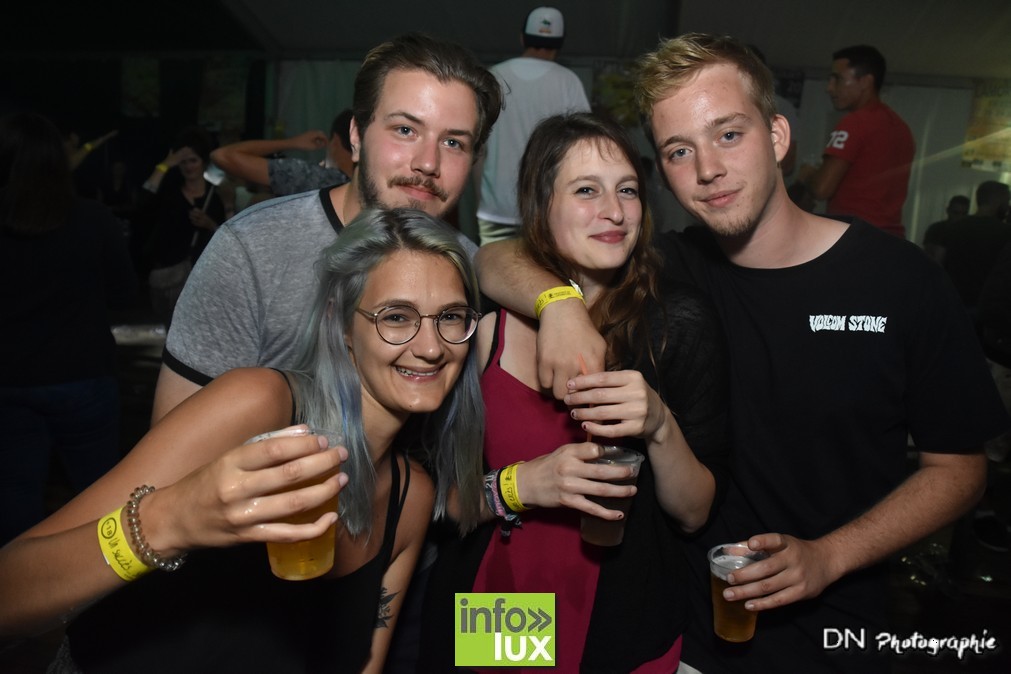 //media/jw_sigpro/users/0000002463/Cochon grille Izel/image00246