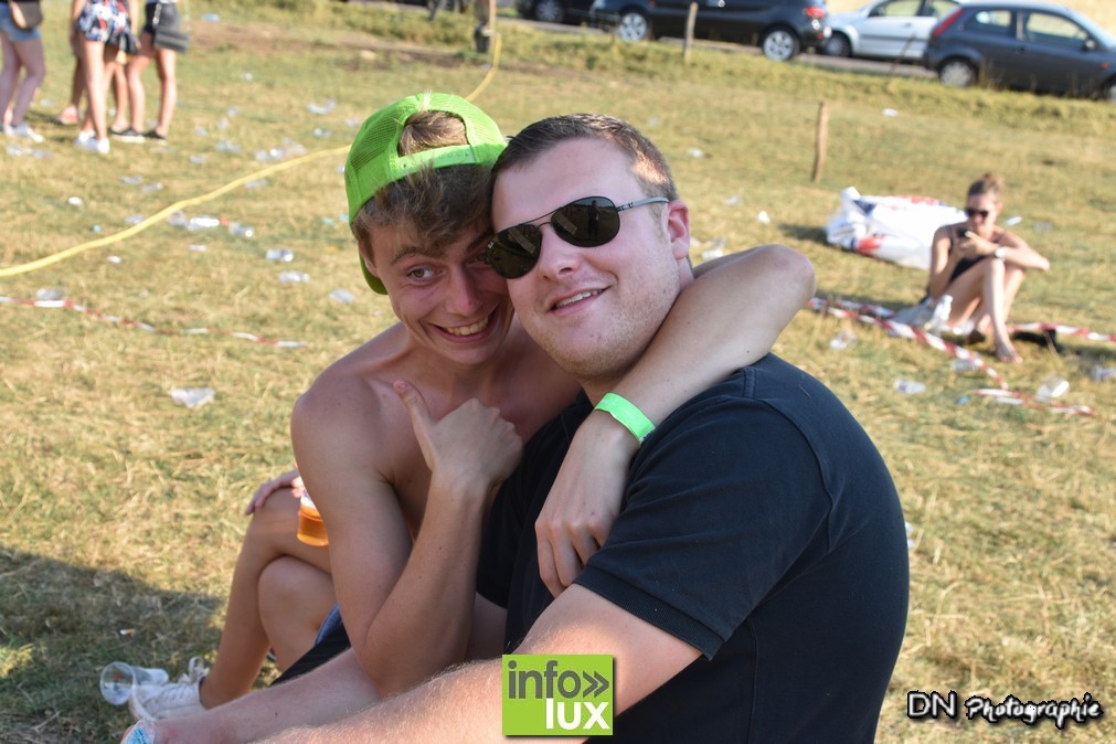 //media/jw_sigpro/users/0000002463/jeux inter village prouvy/image00650