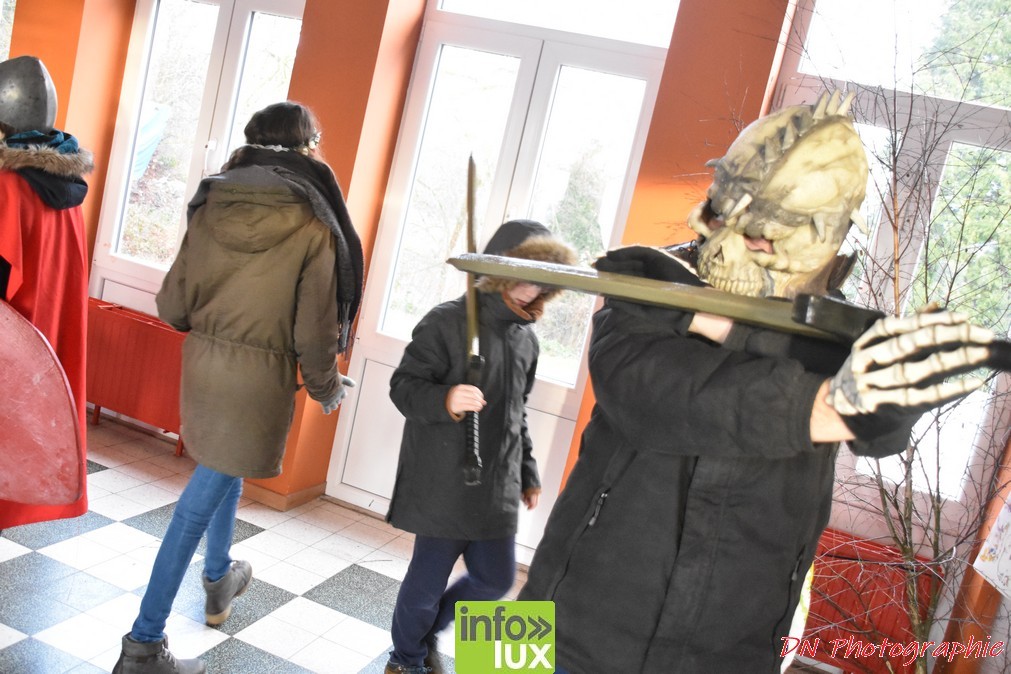 //media/jw_sigpro/users/0000002463/bal des rethos izel/image00007