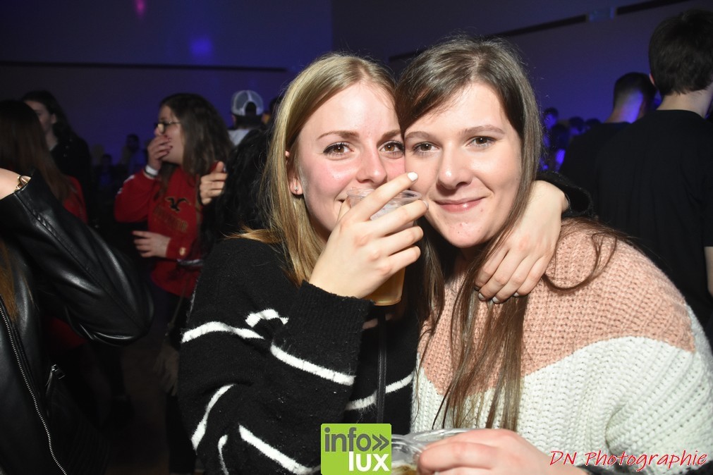 //media/jw_sigpro/users/0000002463/bal des rethos izel/image00255