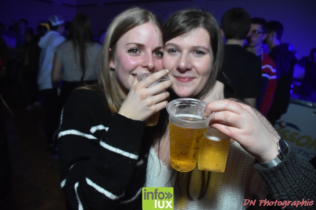 //media/jw_sigpro/users/0000002463/bal des rethos izel/image00256