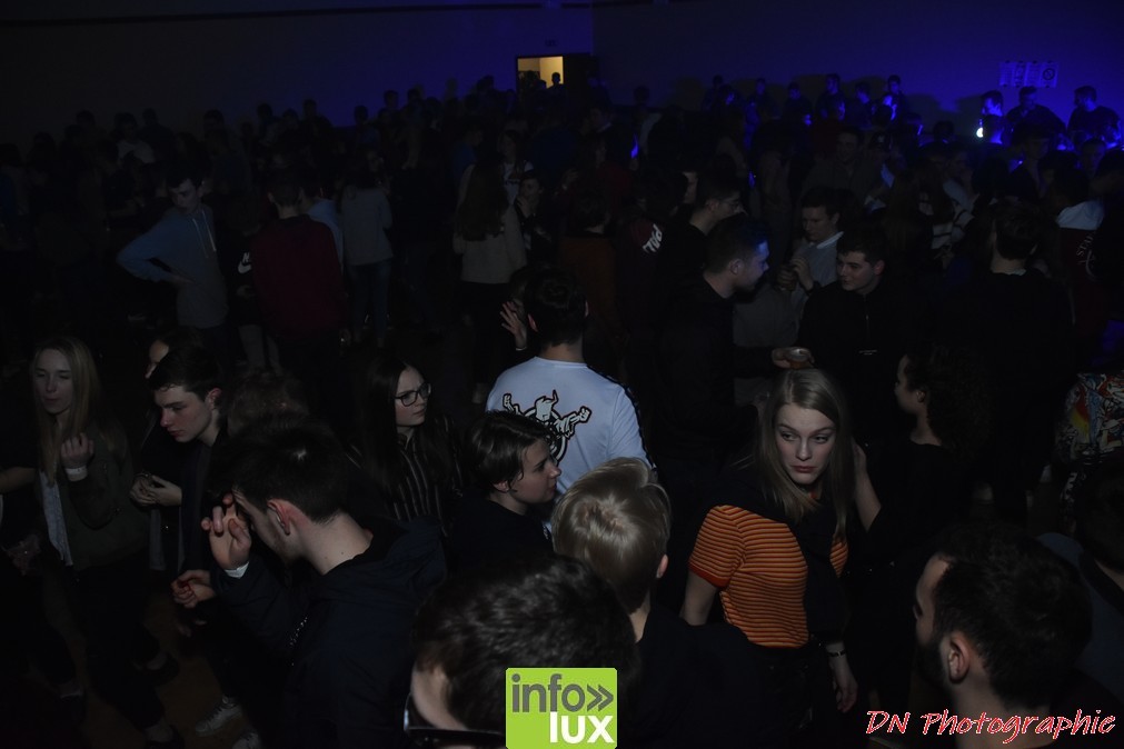 //media/jw_sigpro/users/0000002463/bal des rethos izel/image00293