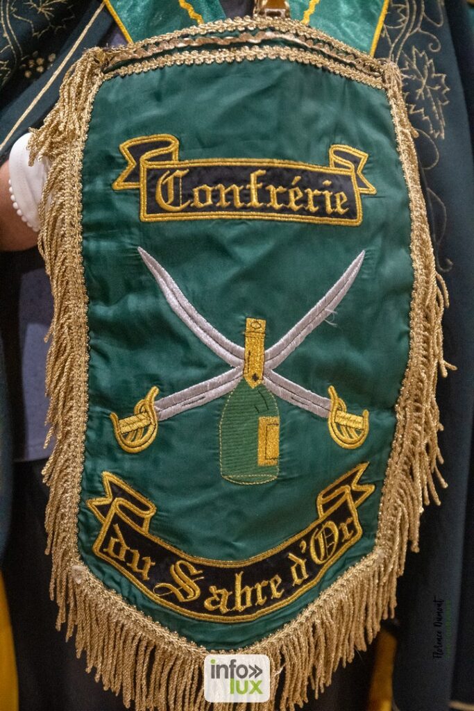 Confrérie du Sabre d'or .
