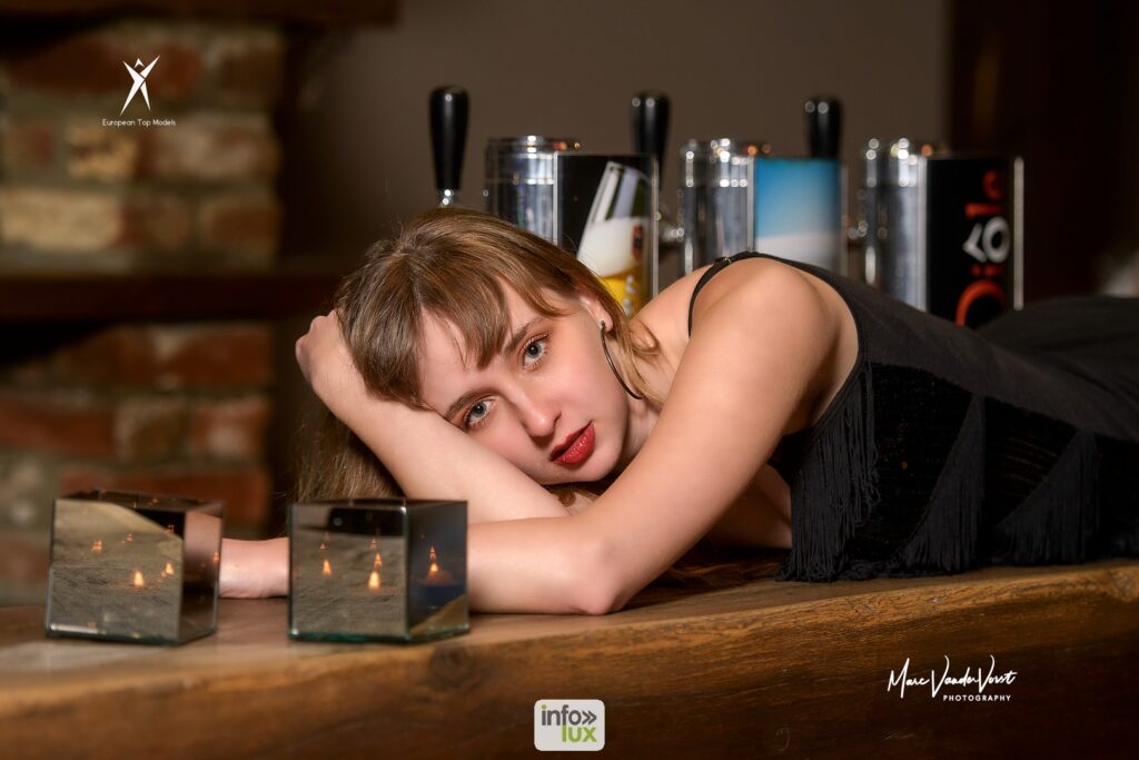 Mannequin et Modèle photos en Belgique ,je peux me déplacer dans votre région , Bruxelles , Liège , Namur , Luxembourg ...