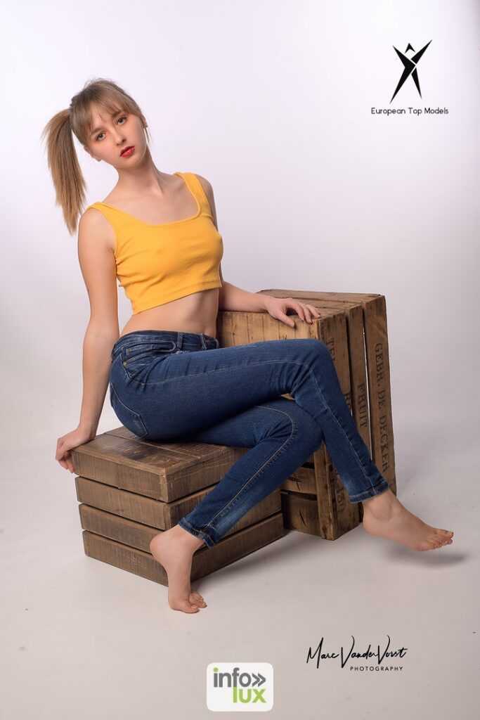 Mannequin et Modèle photos en Belgique ,je peux me déplacer dans votre région , Bruxelles , Liège , Namur , Luxembourg ...