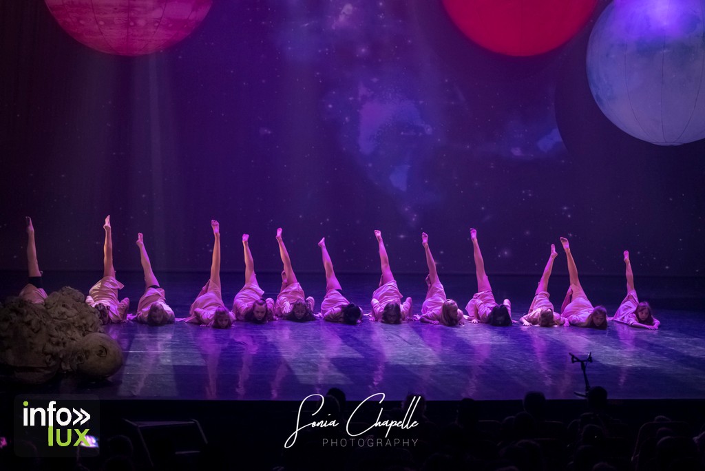 Ecole de danse Mars Dance Studios et le spectacle de fin d'année "Les Astres"
