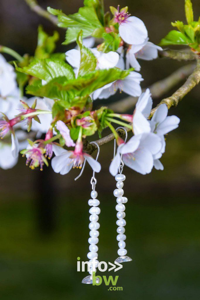 Durbuy > Des bijoux faits main.