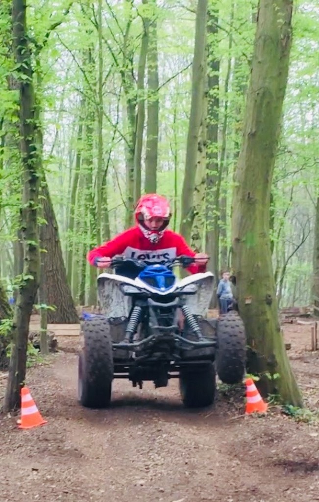 A Charleroi - Gosselies, Roc Events asbl organise des stages pour enfants et adolescents durant les vacances scolaires