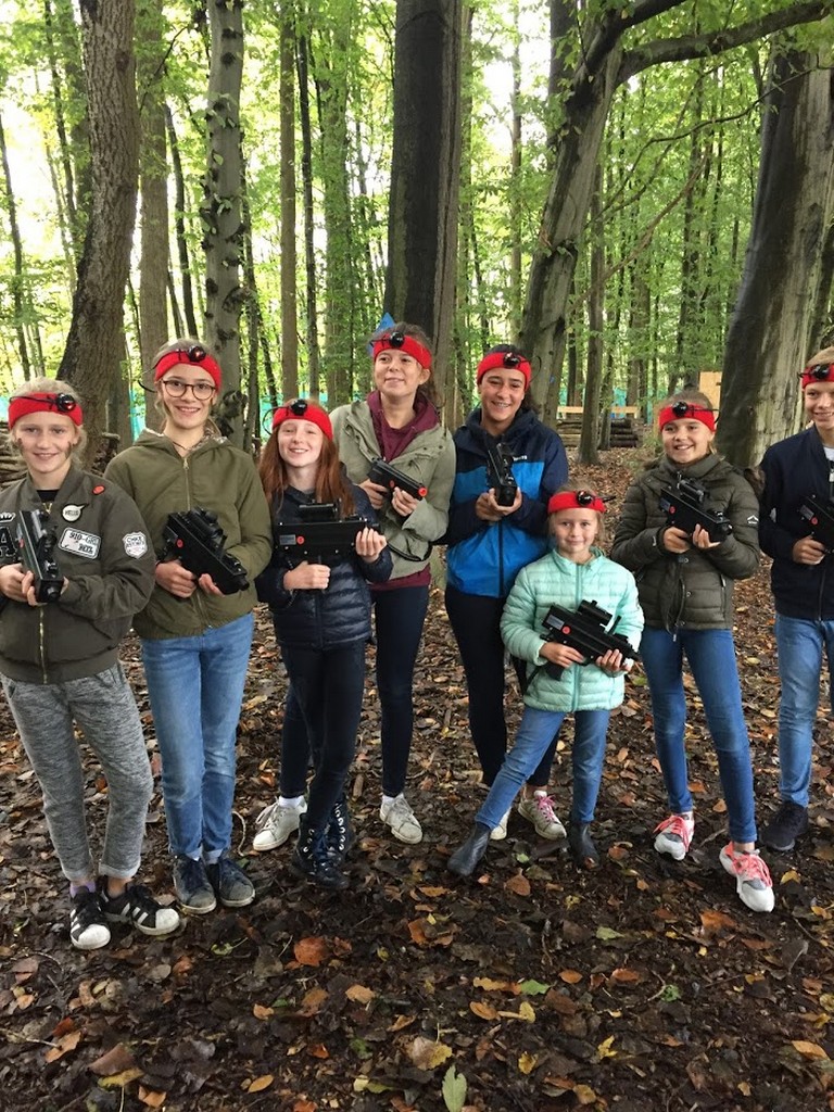A Charleroi - Gosselies, Roc Events organise des stages pour enfants et adolescents durant les vacances de Toussaint.