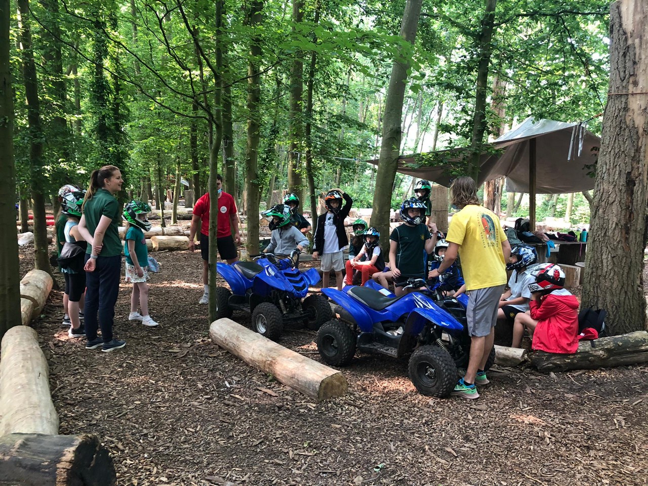 A Charleroi - Gosselies, Roc Events asbl organise des stages pour enfants et adolescents durant les vacances scolaires